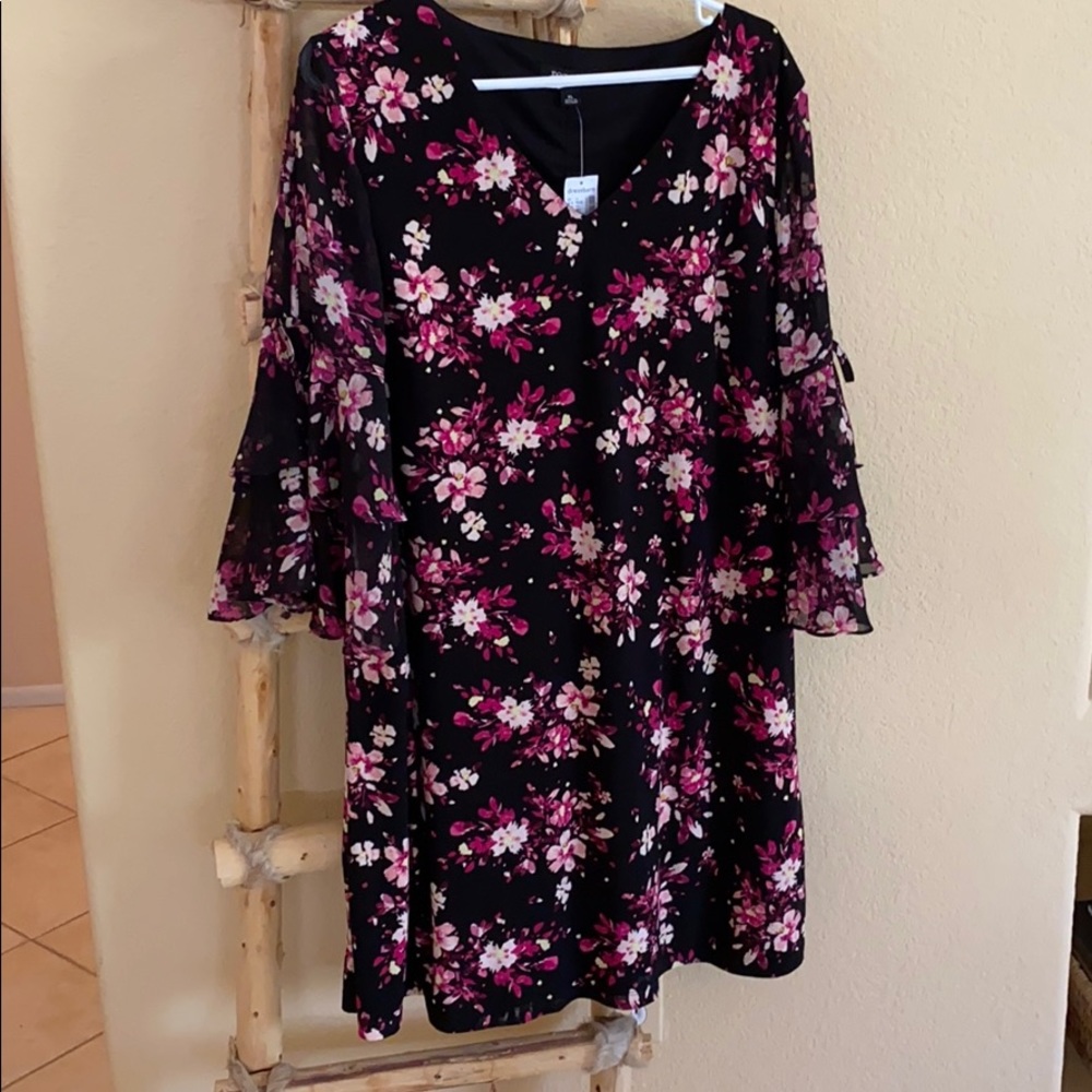 NWT Roz & Ali Black and Pink Flower Dress